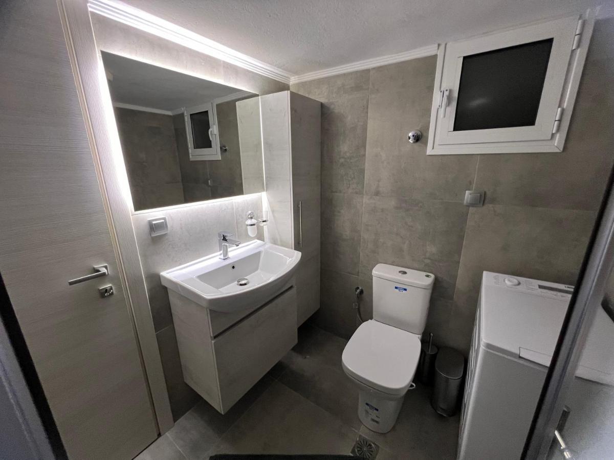 Serres City Center Modern Apartment Екстер'єр фото