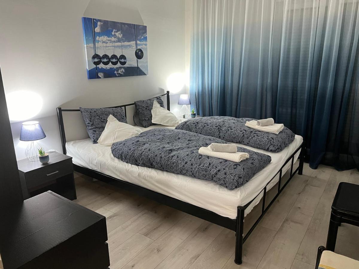 Serres City Center Modern Apartment Екстер'єр фото
